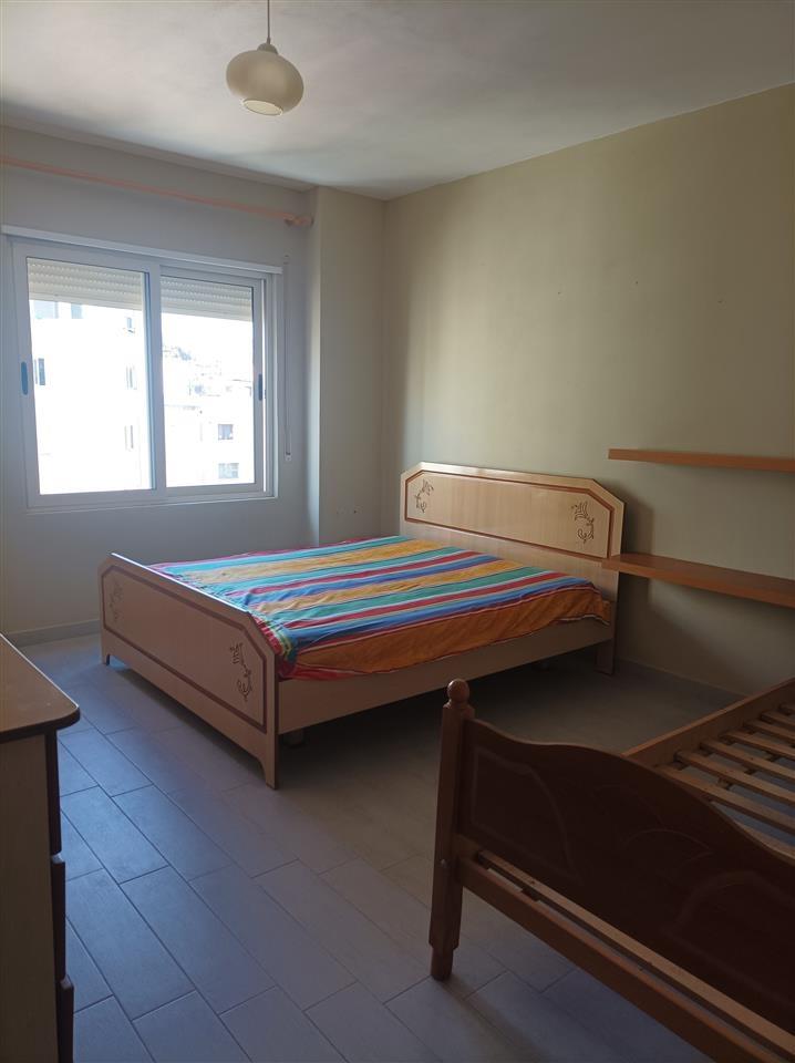 Jepet me qera apartamenti tek Drejtoria e Policise, Durres