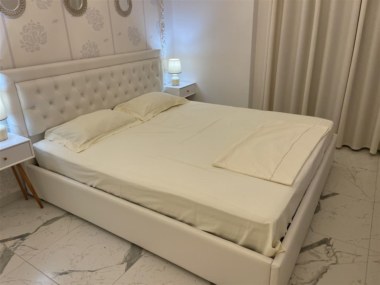 Jepet me qera Apartament 1+1 tek square21 78 m2