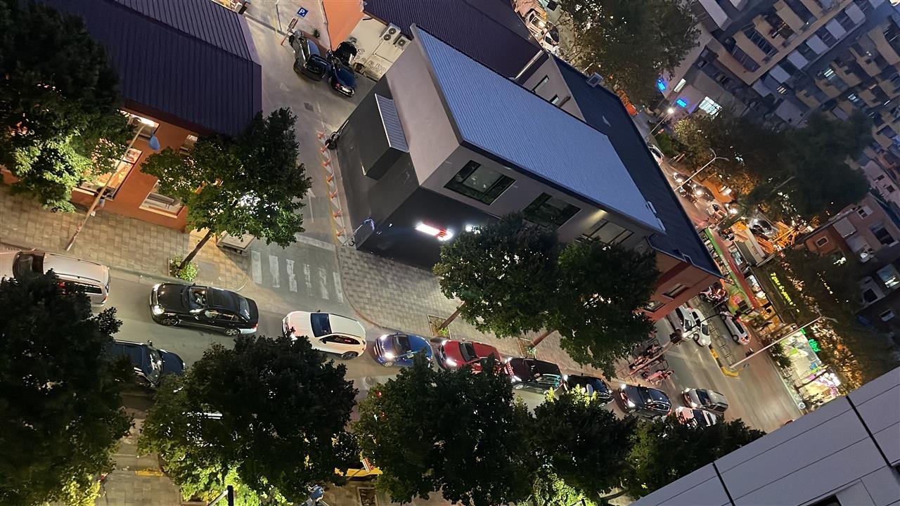 Jepet me qera Apartament 1+1 tek square21 78 m2