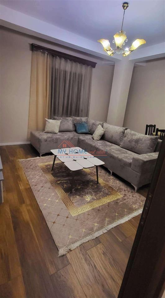 Apartament 2+1 me qera Myslym Shyri