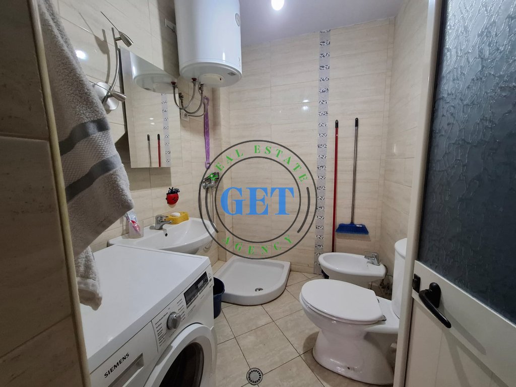 Shitet, Apartament 1+1, Shkembi Kavajes Durrës
