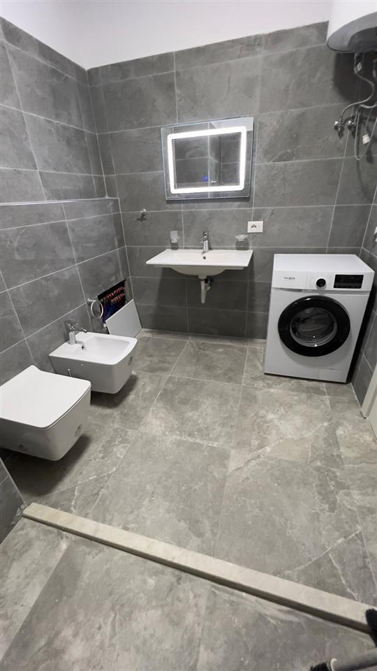 Jepet me qira apartament 2+1 ne Yzberisht