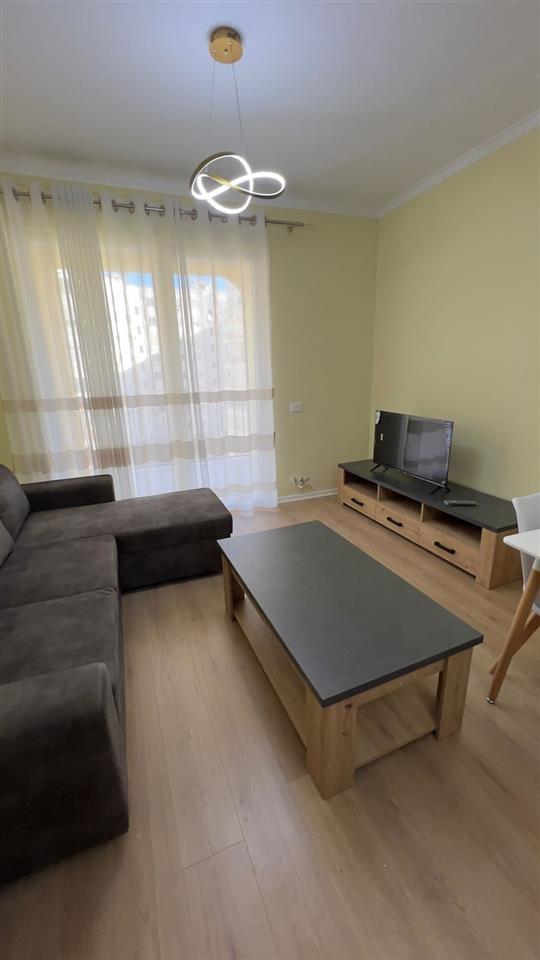 Jepet me qira apartament 2+1 ne Yzberisht