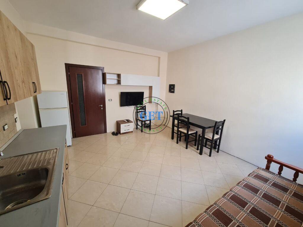 Okazion! Ne Vollga, Ofrojme per shitje apartament 1+1.