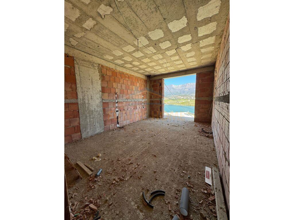 0692268458 Shitet, Vile, Swan Residence, Farke