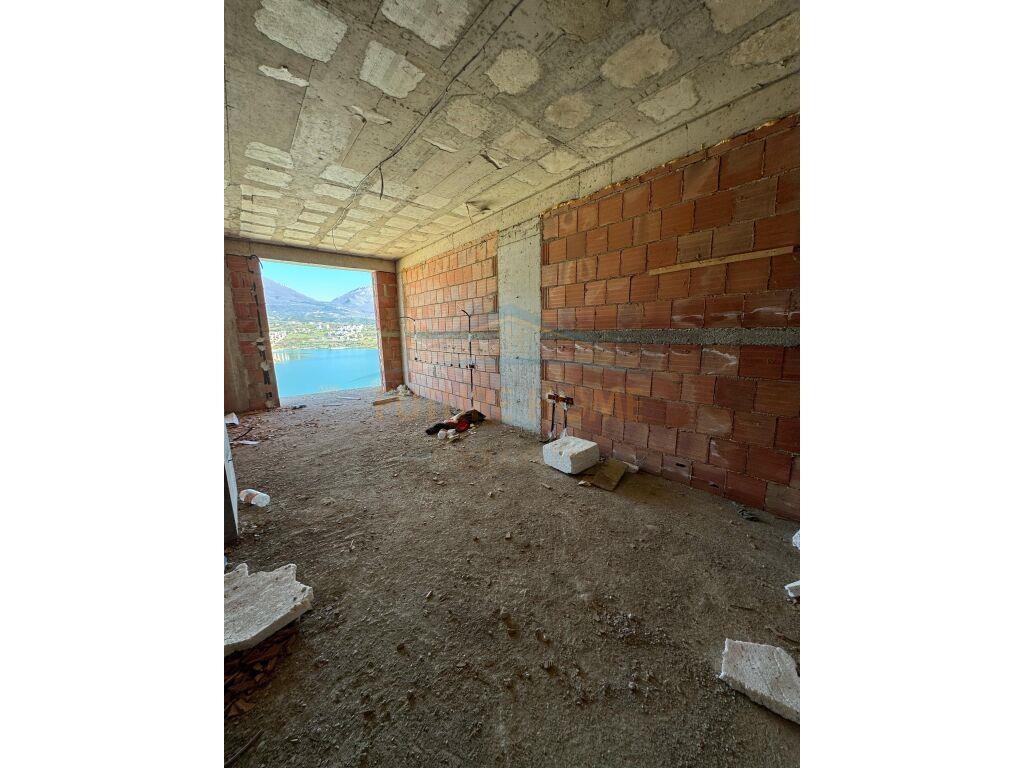 0692268458 Shitet, Vile, Swan Residence, Farke