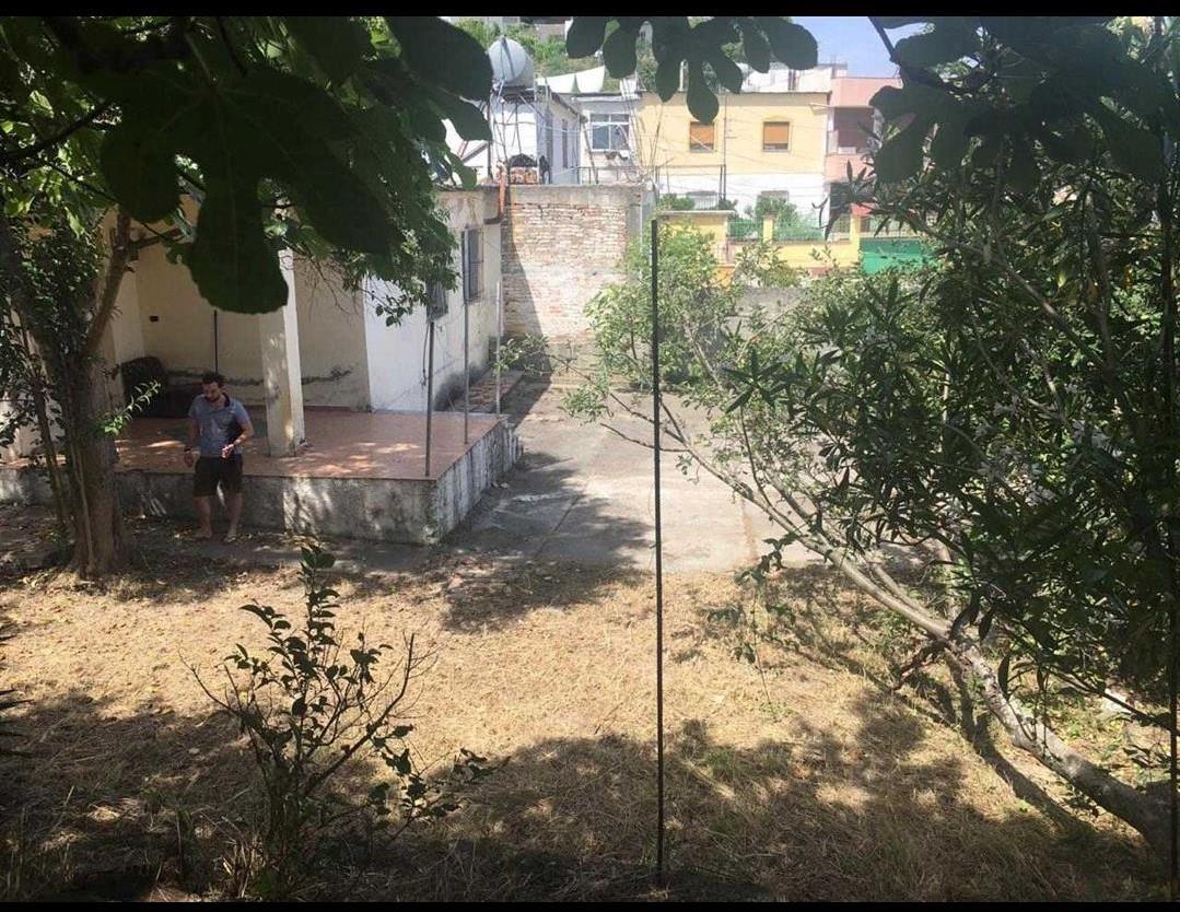 Okazion, super prone, cesma e ferres, ish reparti ushtarak