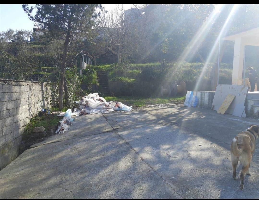 Okazion, super prone, cesma e ferres, ish reparti ushtarak