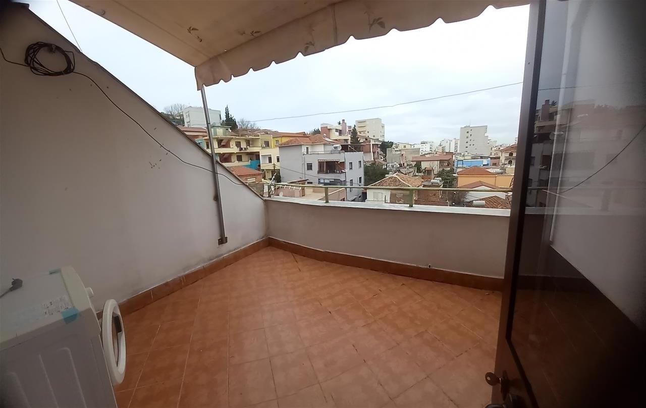 Qera 1+1 tek muzeumi Durres