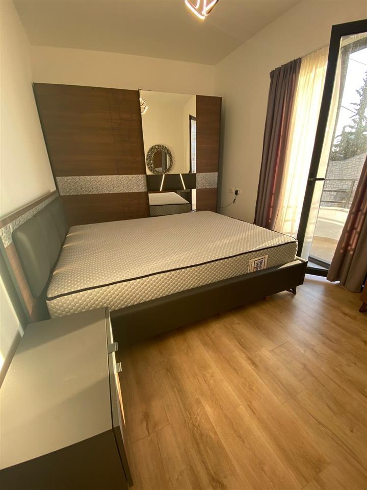 Jepet Apartament me Qera – Ndertese e re, 100% e mobiluar