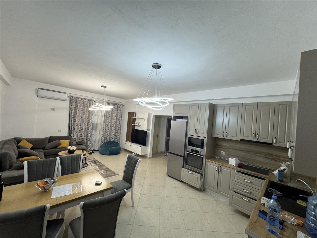 Jepet me qera apartamet ne Kamez