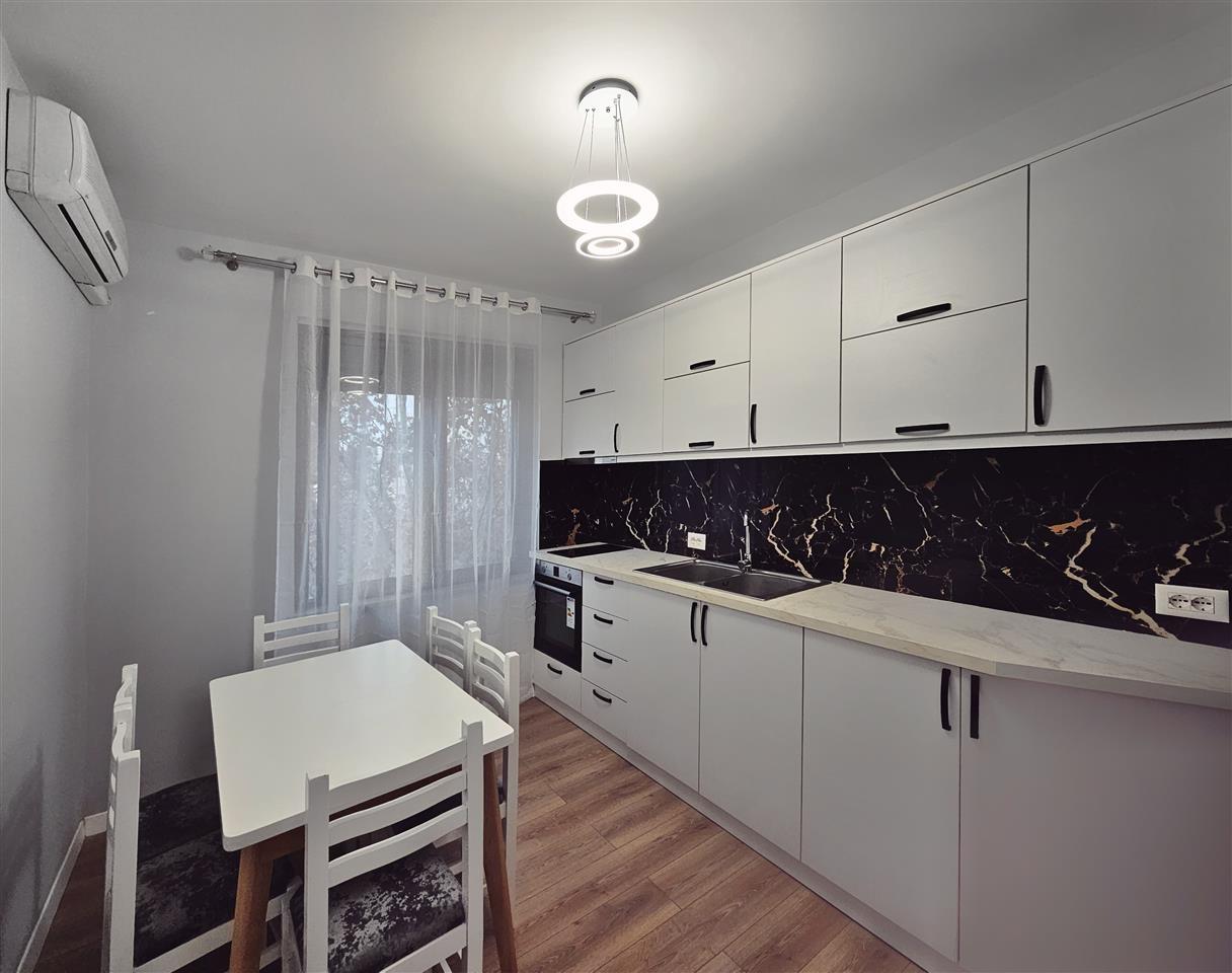 jepet me qira apartament 1+1 te Rr. e Barrikadave