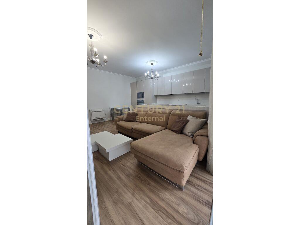 Apartament 2+1+Garazhd Rruga Kosovareve