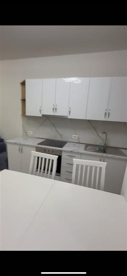 Apartament ne yzberisht me qera