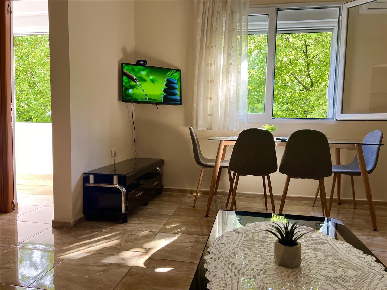 Rruga e kavajës ap.me qera Ditore