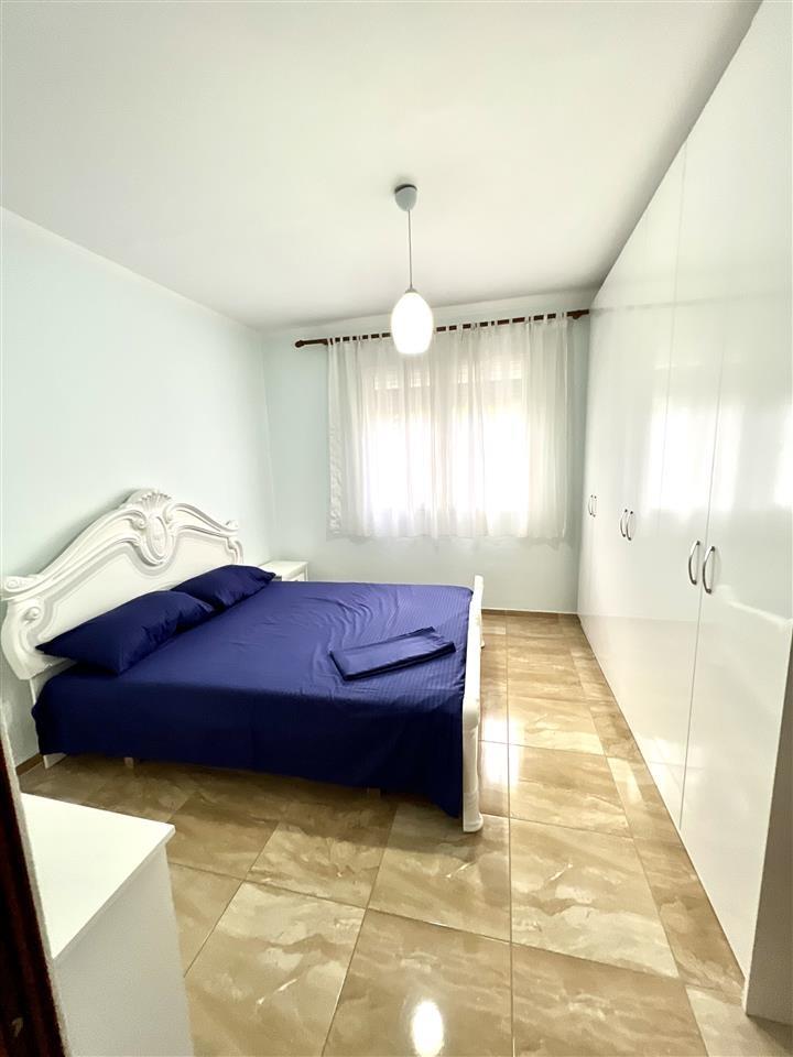 Rruga e kavajës ap.me qera Ditore