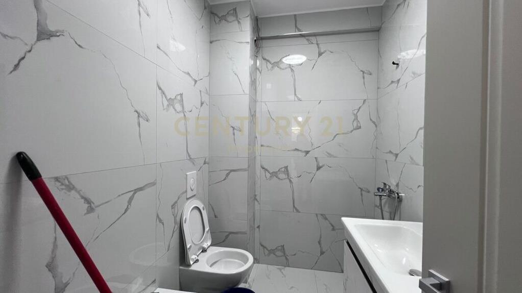 Qira Apartament 2+1+1 Kopshti Botanik € 500