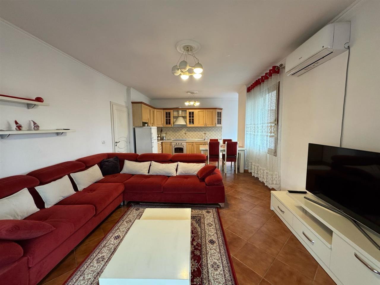 Brryli , Japim me qira Apartament 2+1 !