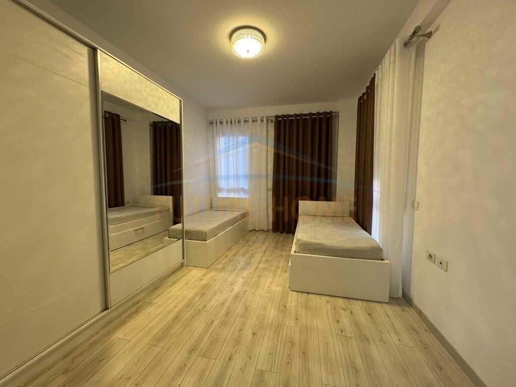Shitet, Apartament 2+1+Post Parkimi, Zogu i Zi, Tirane