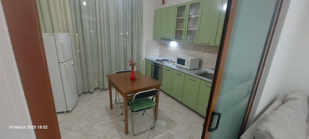 Apartament 1+1 dhe post Parkimi Qera
