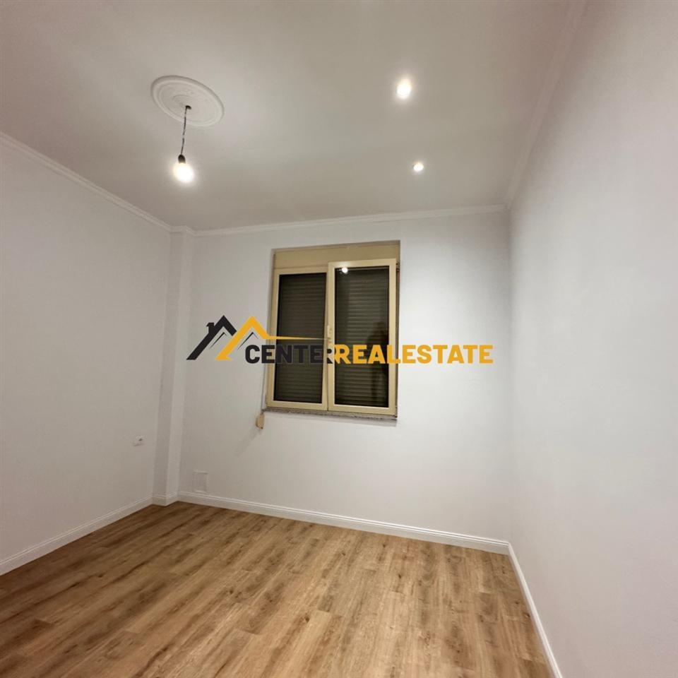 JEPET ME QIRA APARTAMENT 2+1 ,ELBASAN.