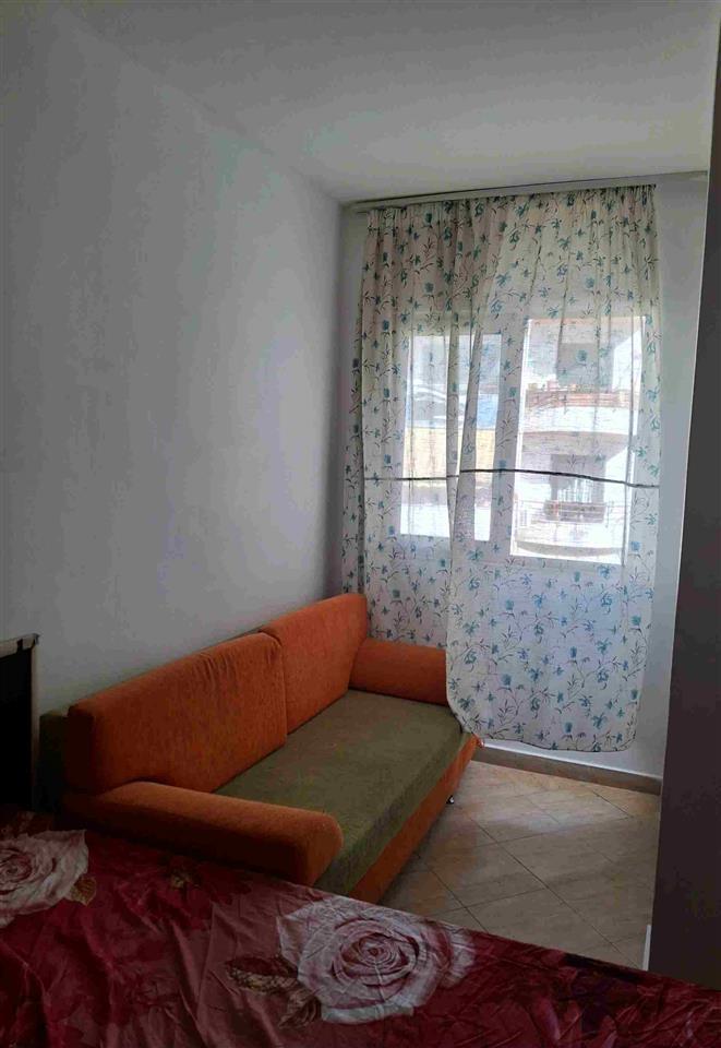 Jepet me Qera Apartament 1+1, Fresk, 78 m2