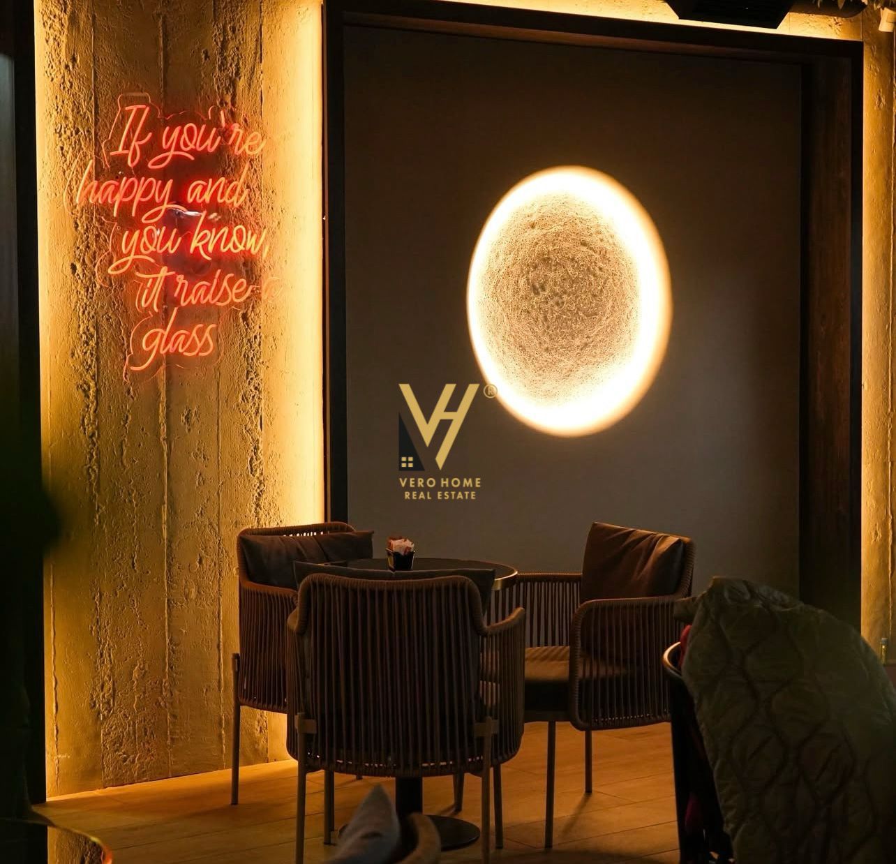 BIZNES 250M2 TE BULEVARDI BAJRAM CURRI 90.000 EURO