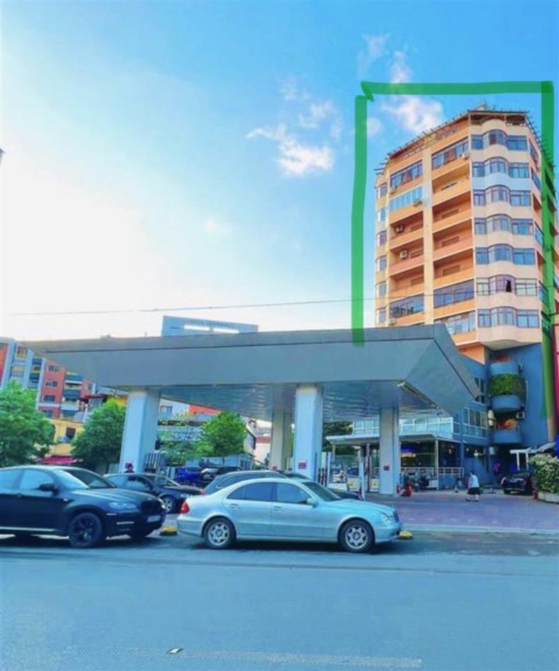 Përball Delijorgjit 2+2+2 me qera ditore