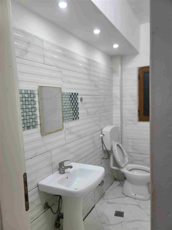 Jepet me qera afat gjate.