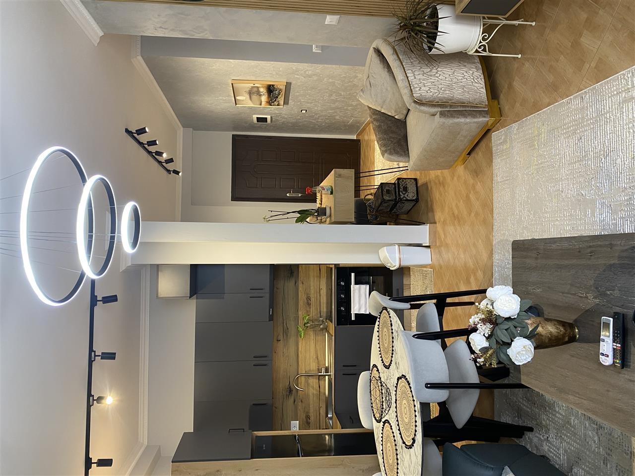 Apartament me qera ditore fier