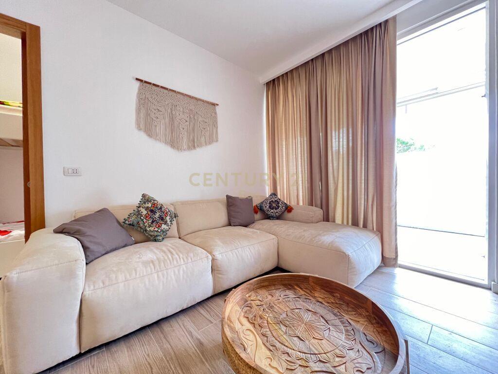 Shitet Apartament 2+1, San Pietro Në Gjirin e Lalzit, Durrës