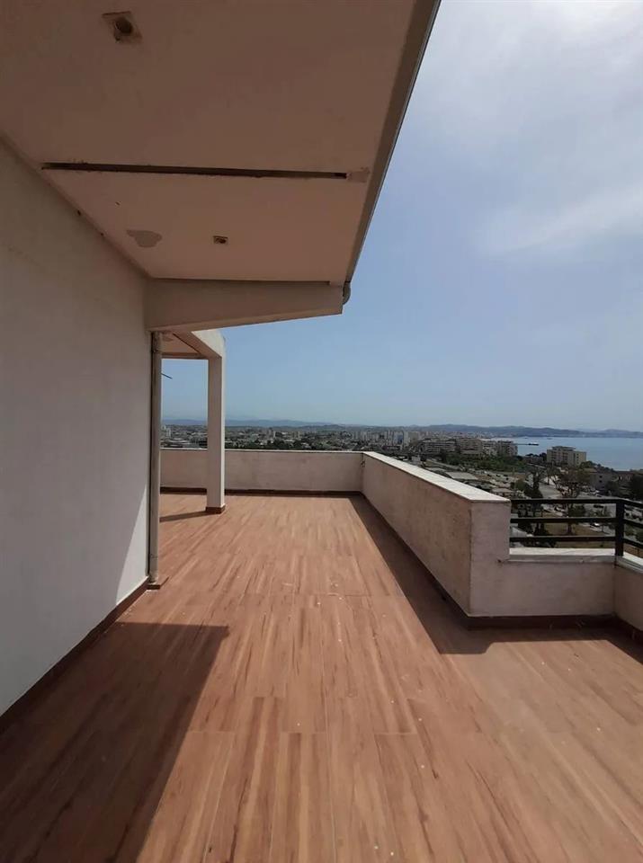 APARTAMENT ME PAMJE DETI DURRES