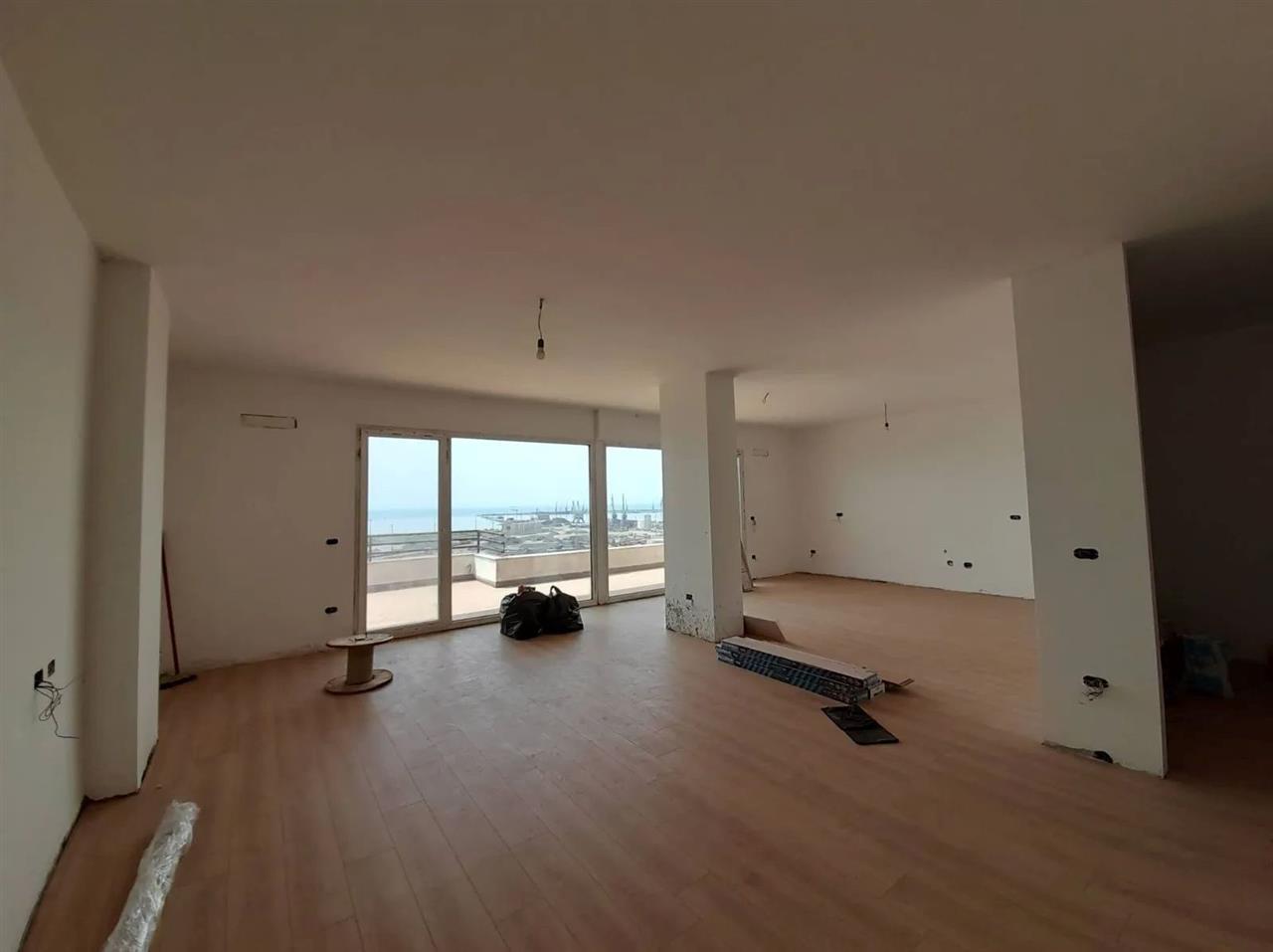 APARTAMENT ME PAMJE DETI DURRES