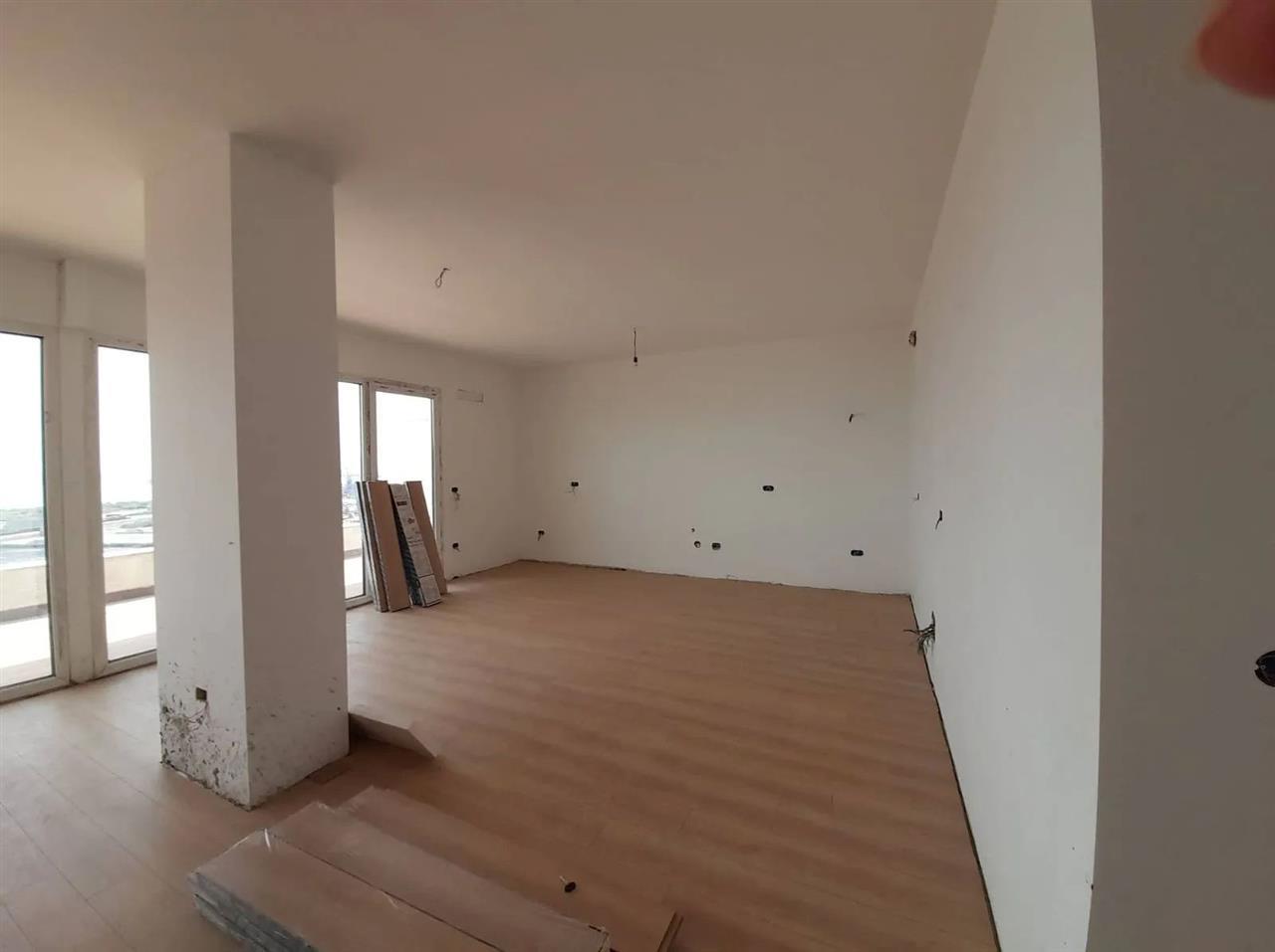 APARTAMENT ME PAMJE DETI DURRES