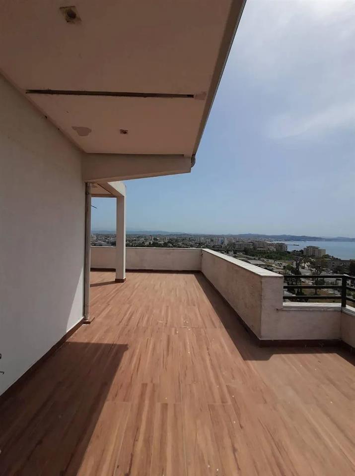 APARTAMENT ME PAMJE DETI DURRES