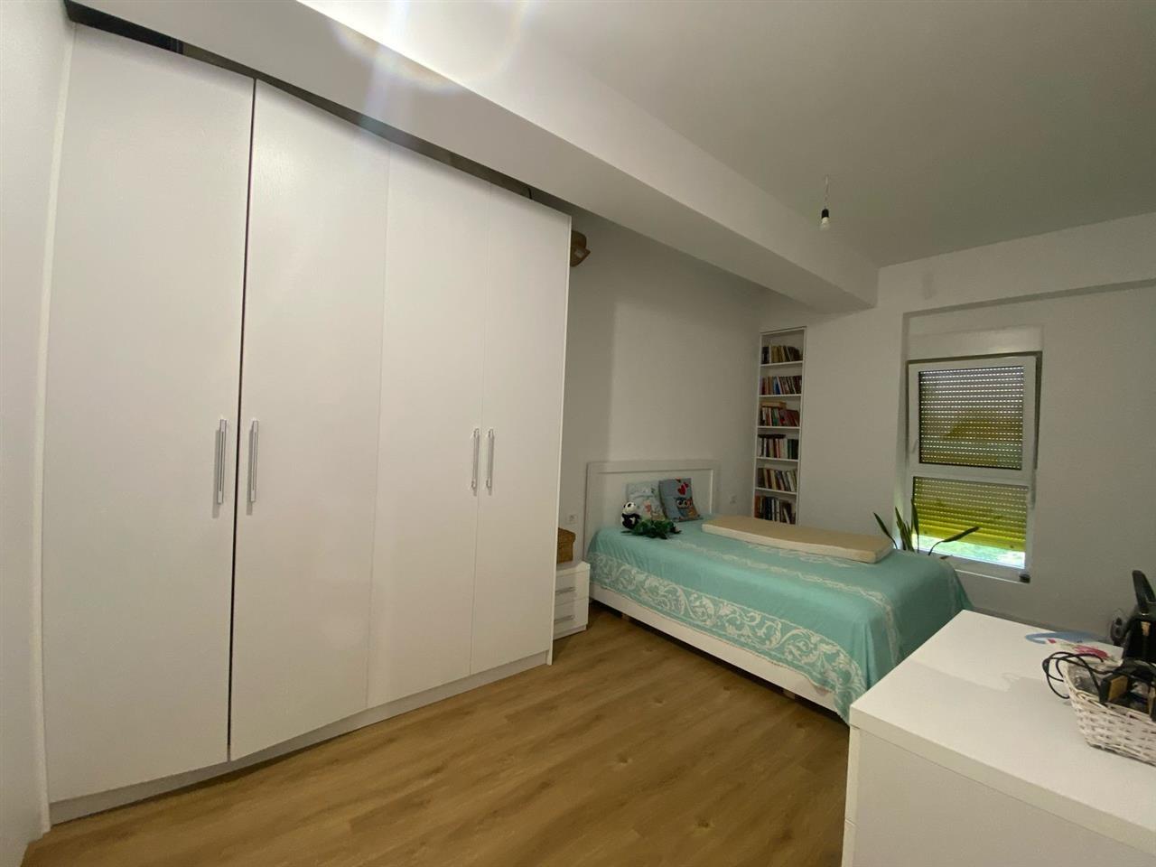 400 Euro- Apartament me qera 2+1 Alidem