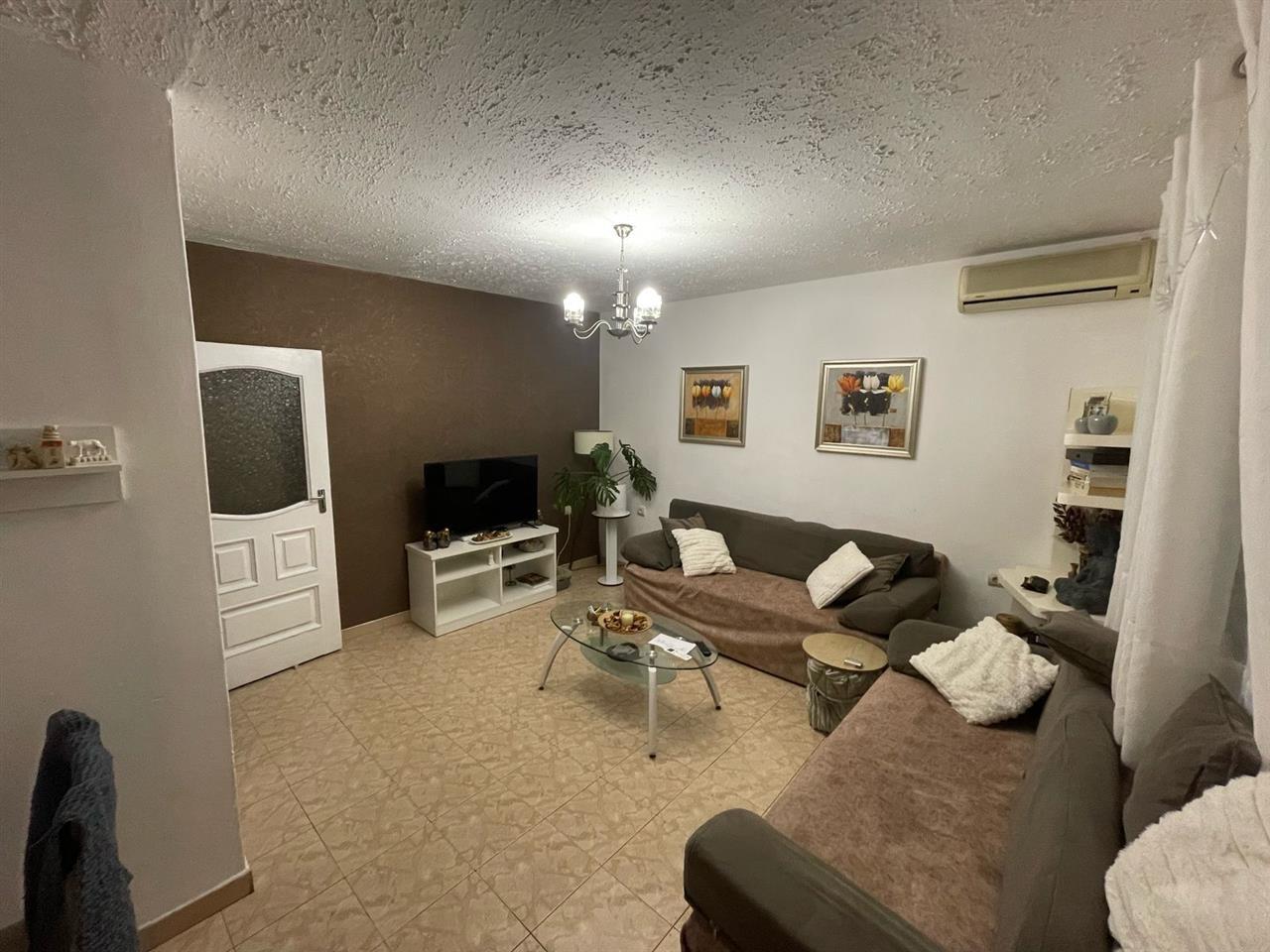 Apartament me qira 1+1