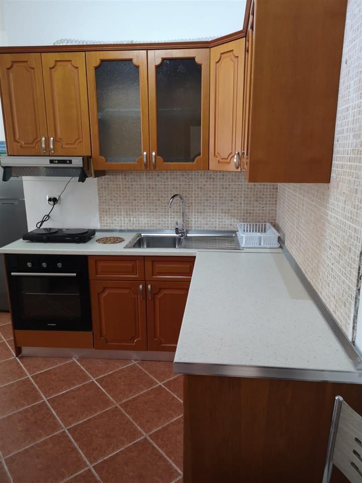 !!!!!ESHTE DHENE !!!! 1+1