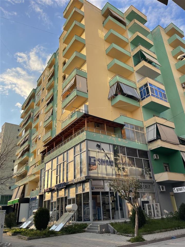 Apartament ne fier pallat i ri