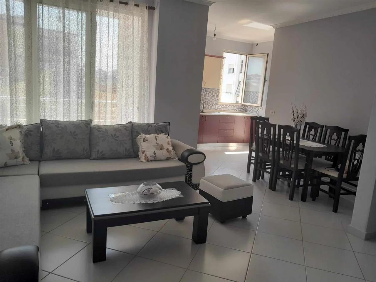 Apartament 2+1 me qira, Durres