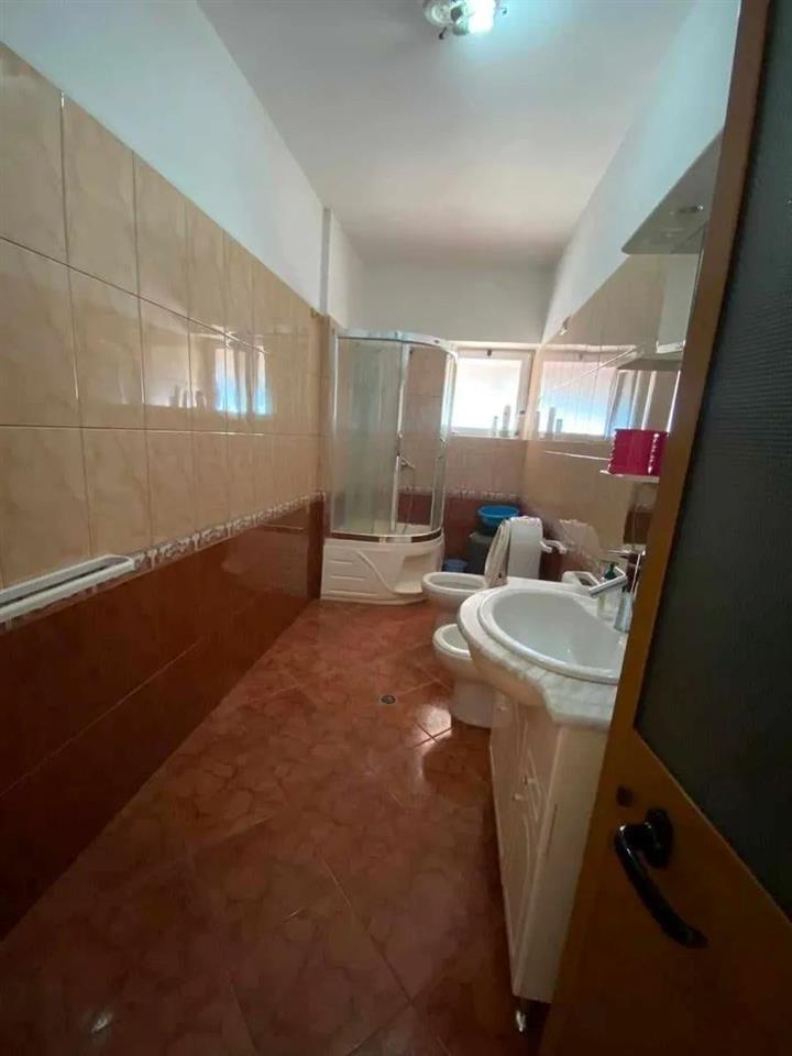 Apartament 2+1 me qira, Durres