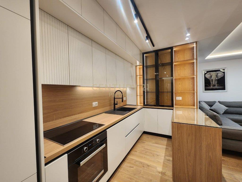 Apartament Luksoz me Qira – I Pabanuar më Parë