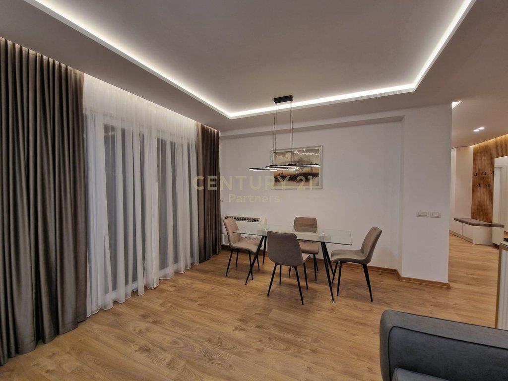 Apartament Luksoz me Qira – I Pabanuar më Parë
