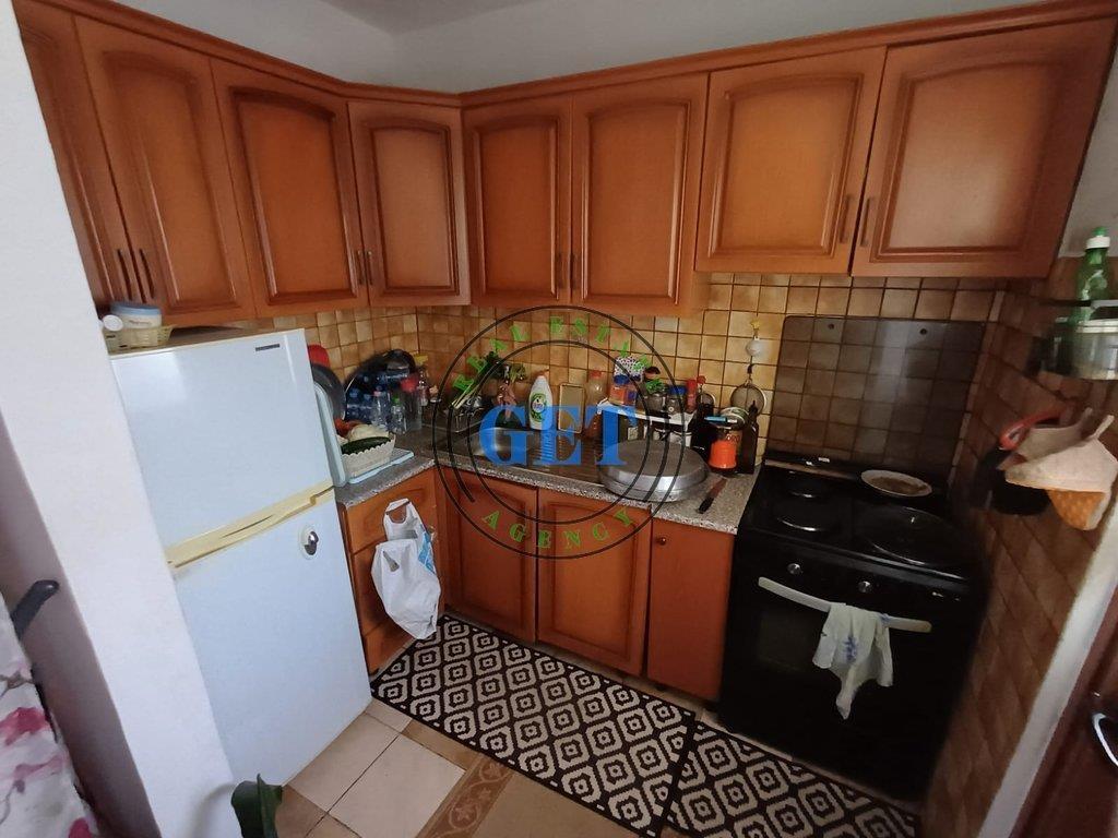 Shitet, Apartament 2+1, Tek Parku Vala, Durres.