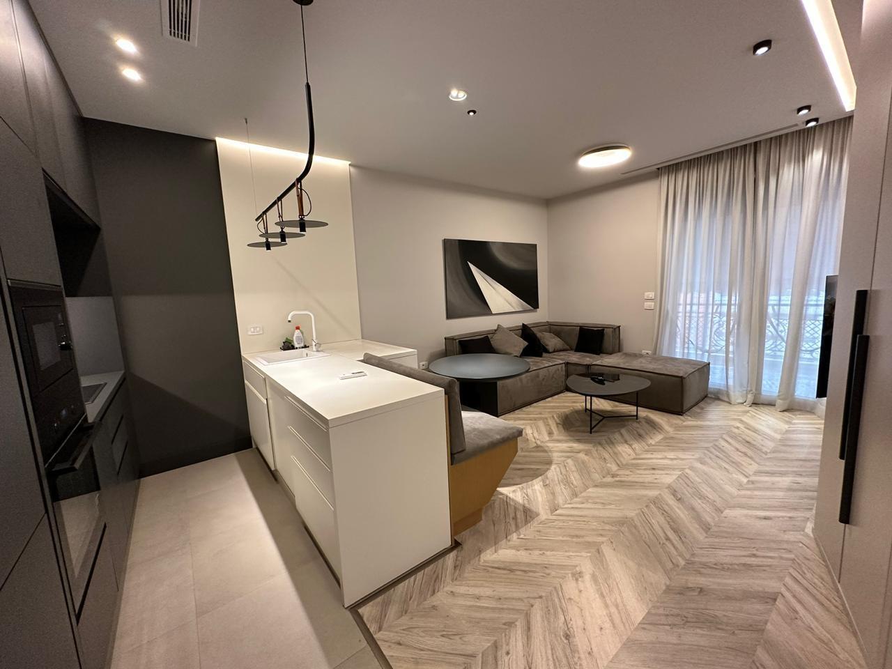 Jepet me qira 1+1 tek Kompleksi Delijorgji