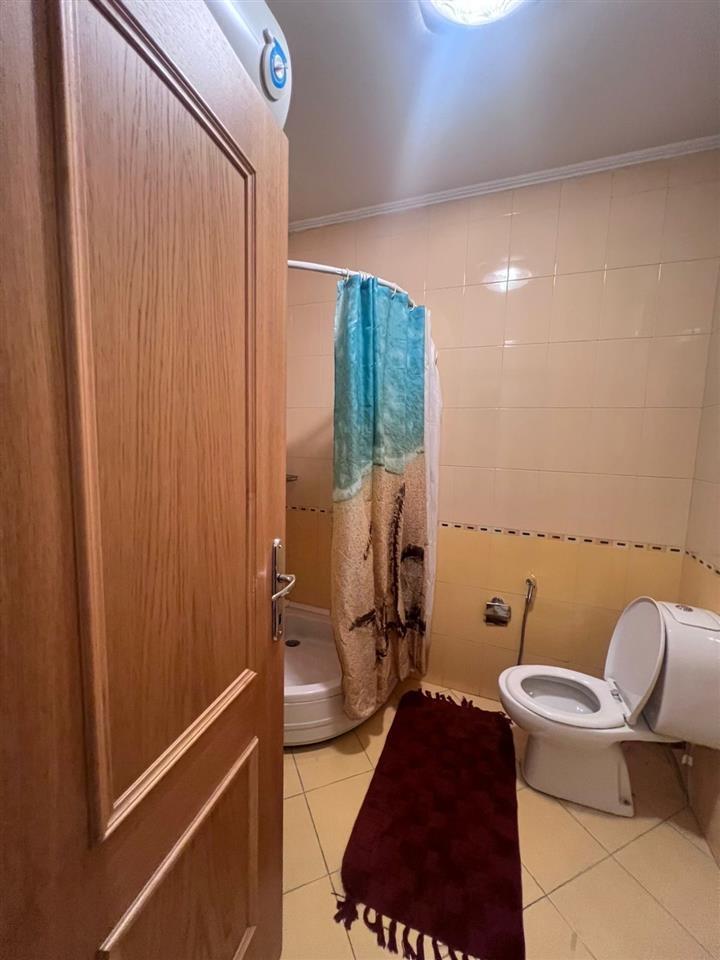 Apartament me qera