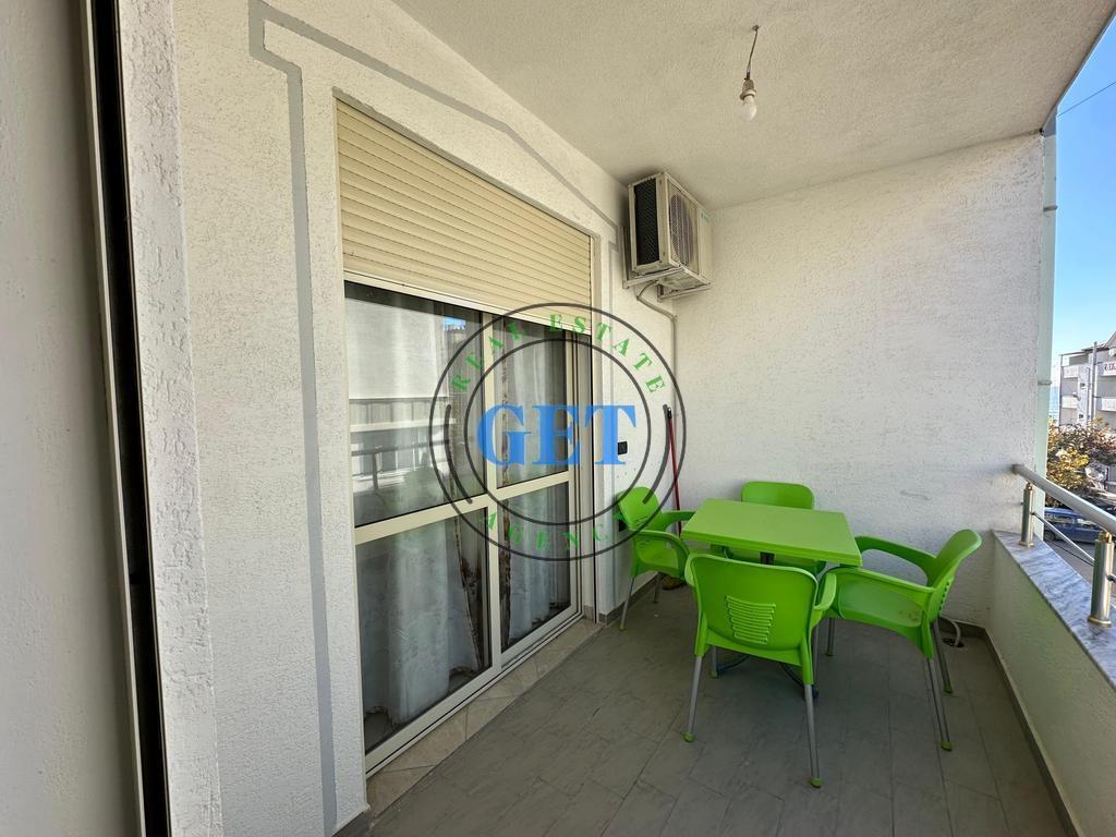 Jepet Apartament me Qera