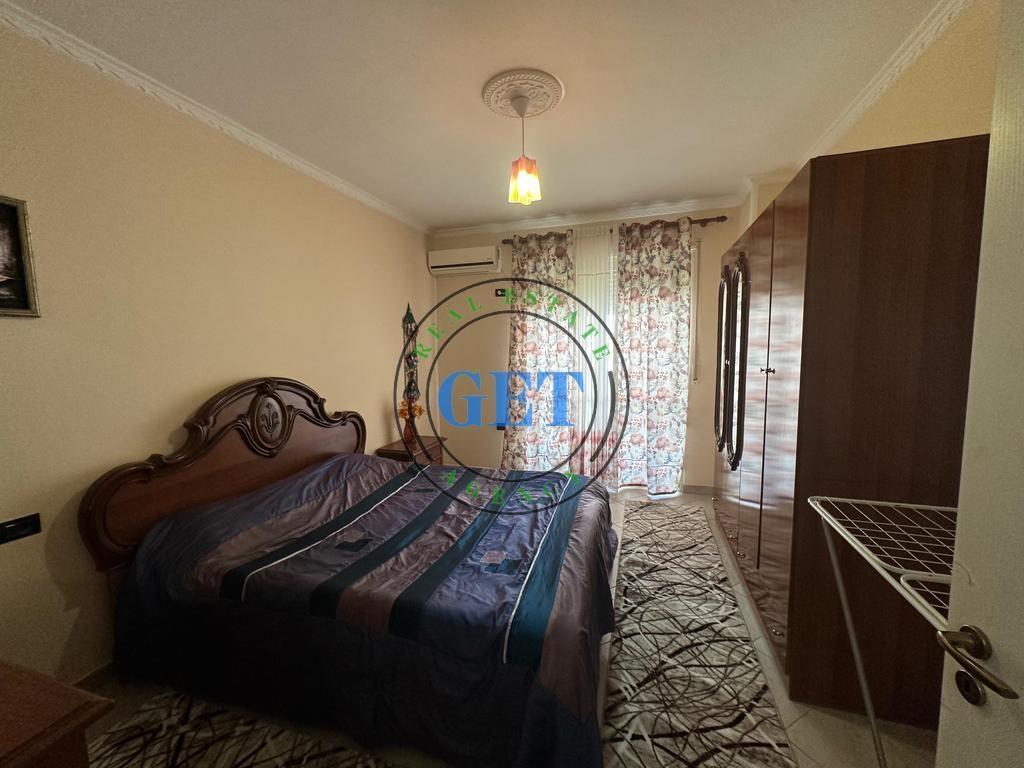 Jepet Apartament me Qera