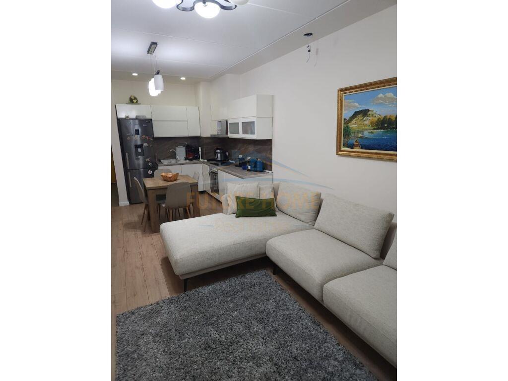 Qera,Apartament 2+1+2+Post Parkimi,Rezidenca Kodra e Diellit