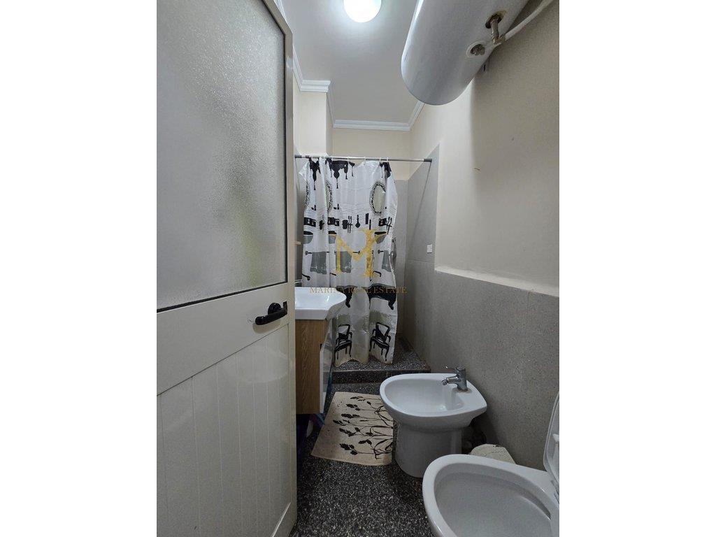 APARTAMENT ME QERA 2+1 TE POLIKLINIKA DURRES